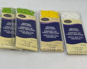 Wrights Rick Rack Trim: Leaf Green, White, Canary - 0.5in x 2.5yd