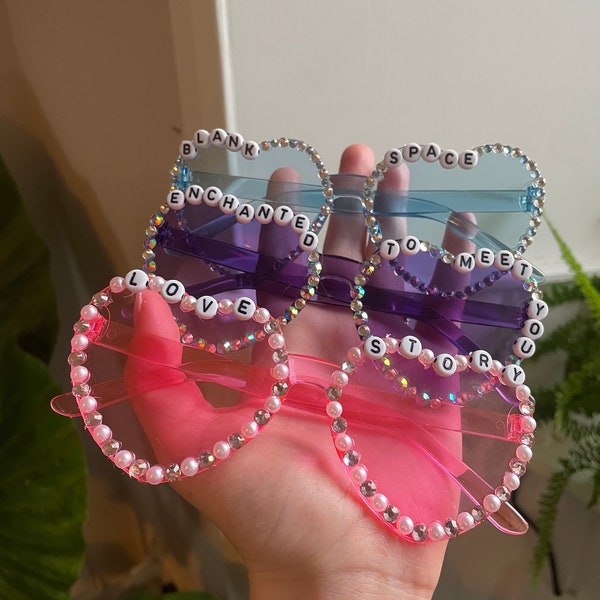 Personalised heart shaped sunglasses for concert, gig, festival, birthday, celebrity, events, eras tour