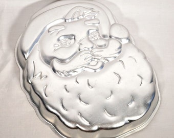 1979 Wilton Santa Claus Aluminum Cake Pan