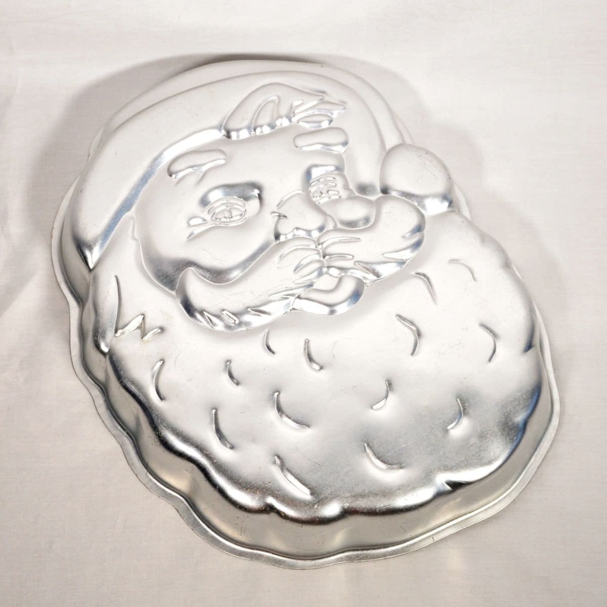 GS EZ Baker Holiday Cake Pan Santa Clause Face Shape Metal #5006