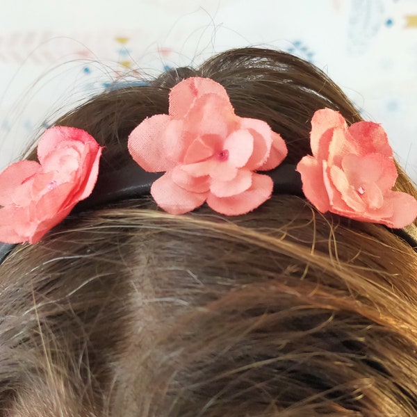 couronne fleurs en tissu fait main