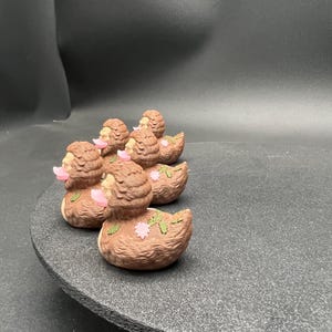 Bigfoot Ducky le da el “pajarito” de 3 pulgadas y está listo para tu Jeep. ¡Ahora también ofrecemos Mini Patos! imagen 12