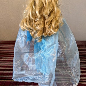 Elsa de Disney de Frozen hecha a mano para muñeca de 18 pulgadas imagen 2
