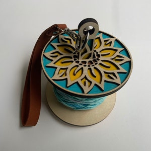 Customizable DELUXE Sunflower Wristlet Yarn Carousel Knitting Yarn Holder Portable Wrist Yarn Holder Mothers Day Gift Crochet