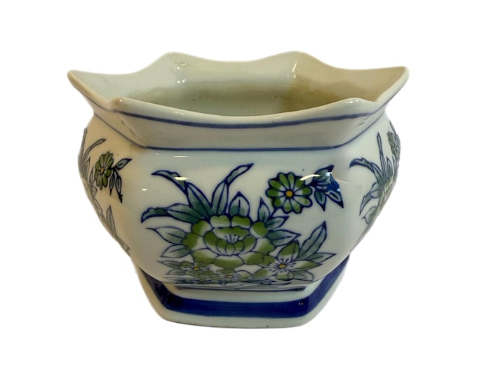 Vintage Chinoiserie Scalloped Edge | Planter Cachepot Jardiniere Flower Pot | AAA Import | Ceramic Blue White Green | Succulents Bulb Floral