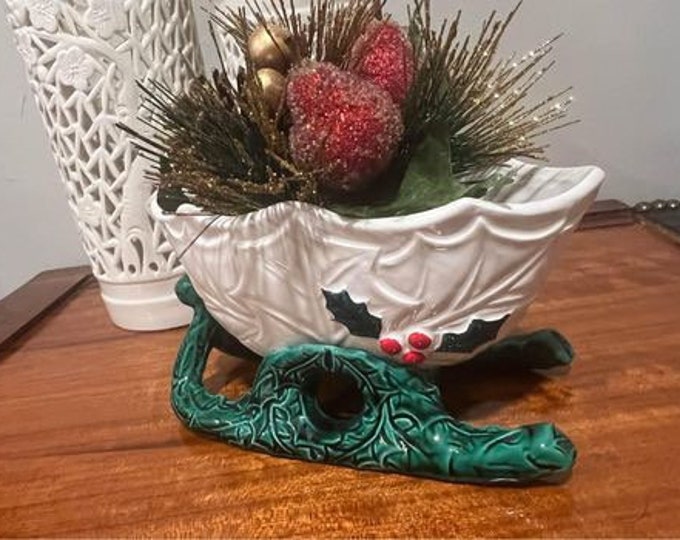 Mid Century Inarco Sleigh Christmas Planter, Green Sleigh, Holly Sleigh Planter, Made in Japan
