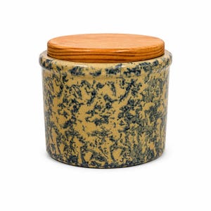 Aardewerk pot lage pint Robinson Ransbottom Co. blauwe spongeware houten deksel vintage handgeschilderd keukengerei boerderij primitief land oma