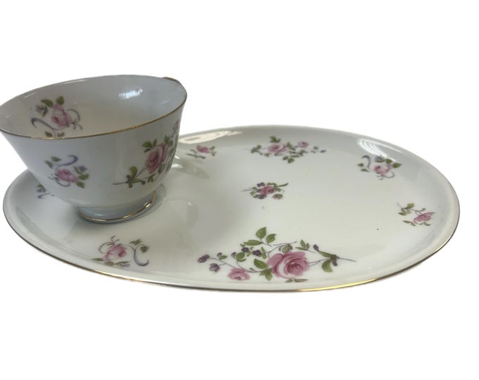 Vintage | Porcelain Roses Green Pink Purple  | Seyei Fine China Pattern 660 | Tea Cup and Snack plate set | Cottage core Traditional | Gold