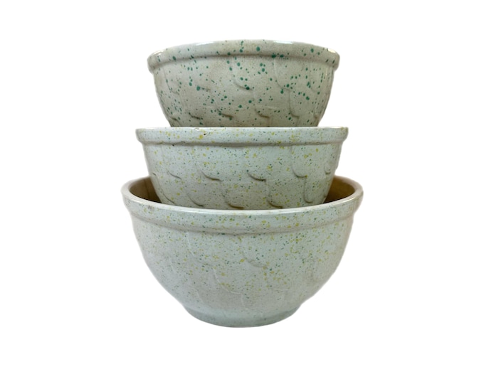 Nesting Mixing Bowl Set 3 | Robinson Ransbottom Roseville OH | Farmhouse Primitive Stoneware Pottery Speckle | Kitchen Decor Granny Core