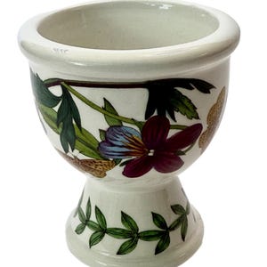 Jahrgang | Portmeirion Botanischer Garten |  Heartsease Violet Single Eierbecher | Hergestellt in England Bone China | Küsten Oma Grand Millennial