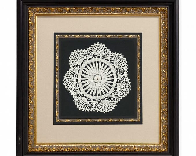 Vintage Framed Handmade Crocheted Doily Dollies Art Grandma Chic Vintage Grandma
