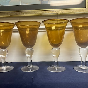 Artland | Amber | Bubble Glass | 18oz Footed Iced Tea Glass | Wine | Set of 4 | Iris Seeded Design