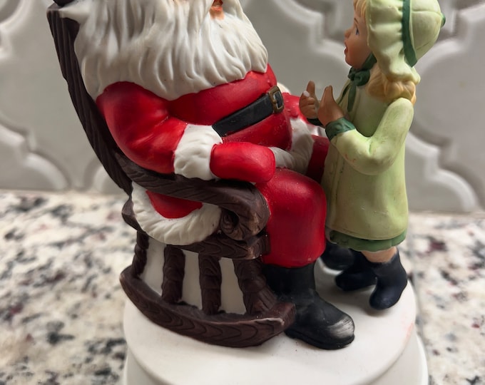 Santa Porcelain Music Box Milano Porcelain Wind Up Music 1982 Mann Santa Claus is coming to town