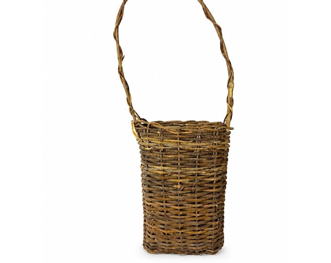 Wooden Hanging Wall Door Basket Woven Wood Twig Handmade Wooden Farmhouse Primitive Cottage core Granny Core Country Storage Nancy Myers
