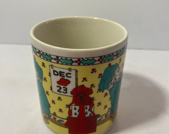 Coffee Mug Cup Vintage Houston Foods 1989 Christmas Elves Santa Dec 24th