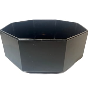 Tigela grande octogonal preta francesa Arcoroc Octime vintage - 9&quot; de largura, França por volta dos anos 1980, europeia | Salad Dining Serve