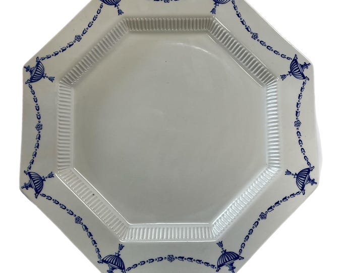 Vintage | Ash Lawn Independence Ironstone | Chop Plate Octagon Shape | Castleton Made in Japan | Greek Urn Blue and white | Grand millennial
