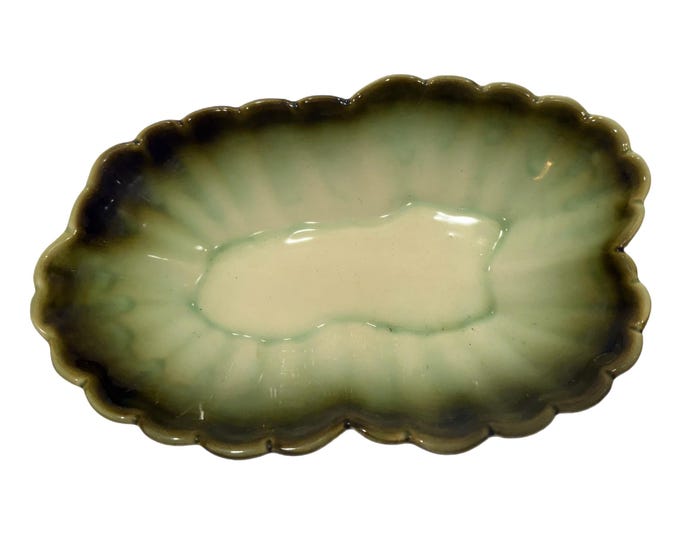 Pottery Dish Planter Ceramic Vintage Hull Pottery Mid Century #31 Ombre Green Chartreuse | Scolloped  Decorative Bowl | Serving Dish | Grann