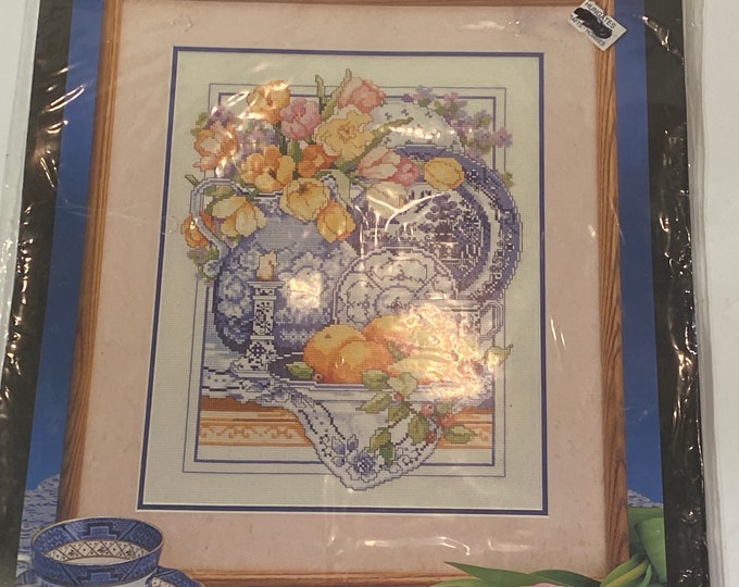 Bucilla Kit: Willowware Classic Counted Cross-Stitch 1992 | Blue Willow Plates | 40630 Pattern