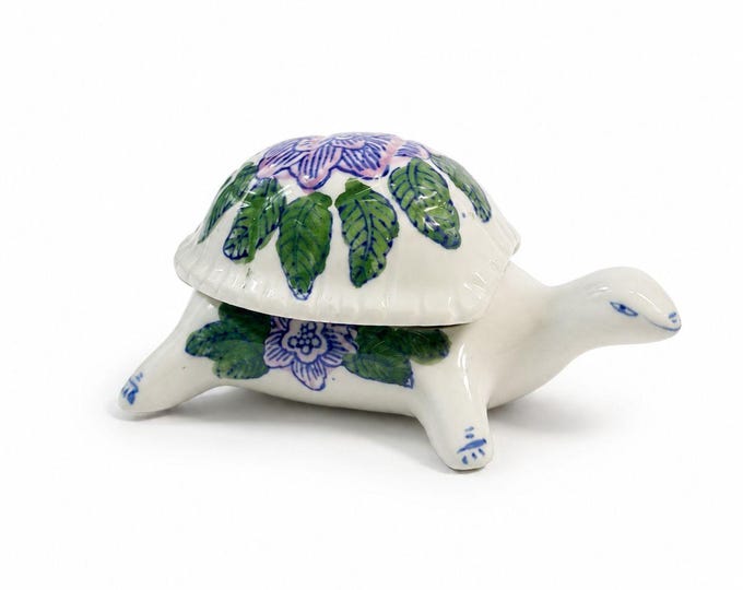 Trinket Box Turtle Vintage Chinoiserie Ceramic Porcelain Floral Shell Lid Blue Pink Green Leaves Traditional Home Decor Decorative Accents