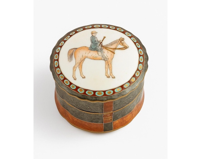Equestrian Trinket Box Hand Painted Porcelain Jewelry Stash box Horse themed jewel storage Round Chinese Macu Lidded Gift Box Ceramic