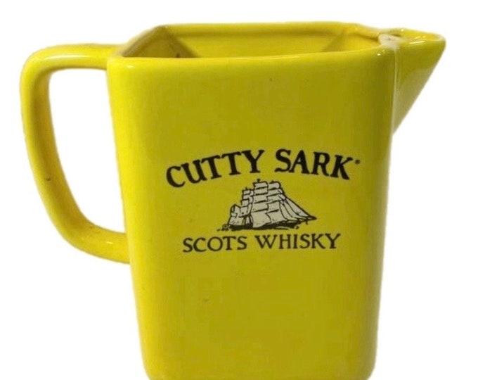 Whiskey Pitcher Cutty Sark Scots Whiskey Yellow | Ceramic Made in Mexico | Single Malt Advertising Liquor  Barware Collectible Man Cave