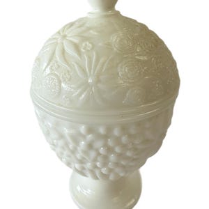 Vintage | Avon White Milk Glass | Footed Pedestal Egg Shaped Candy Dish with Lid | Cottage Core Granny Core | Flowers Floral | Wedding Decor