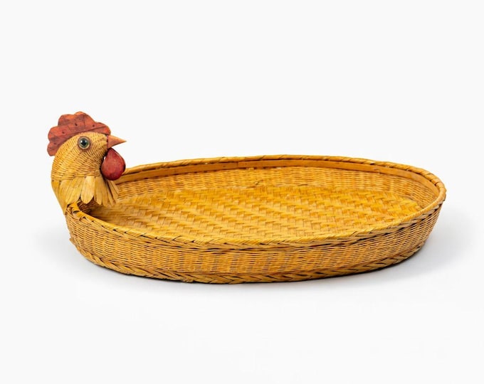Wicker Rattan Woven Basket Platter Flat Chicken Head Kitchen Home Country Farmhouse Cottage Granny Core