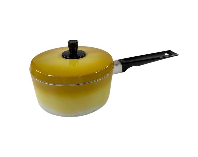 Kitchen Delight Aluminum MCM 1.5 Qt covered pot | Sauce Pan | Harvest Gold Vintage Mid Century Cooking Pots | Kitchen Cookware | Lid Lidded