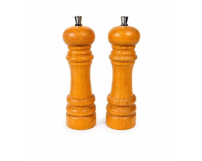 Wood Salt and Pepper Mill Grider Cole & Mason Wooden English Set England Primitive  Vintage Kitchen Tools