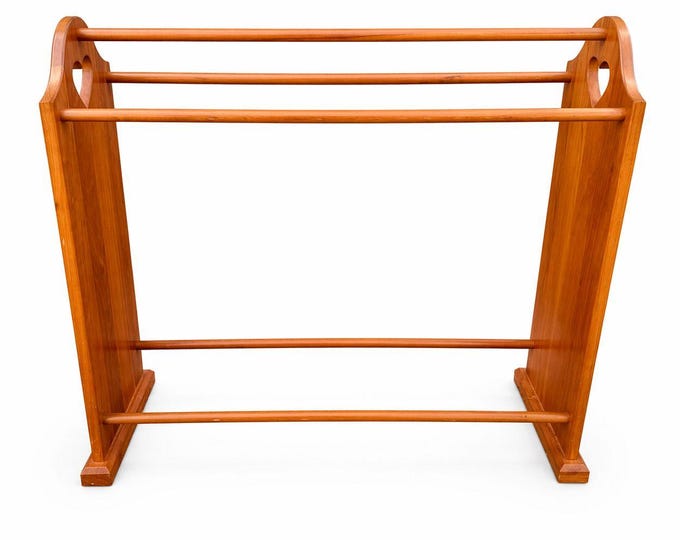 Wood Quilt Blanket Rack Vintage Handmade Heart Cutout Amish Wooden Stand Storage Cottage Granny Core Farmhouse Primitive Country Decor