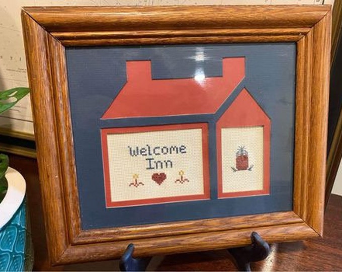Primitive | Colonial | Welcome Inn | Finished | Pineapple Cross stitch | Home