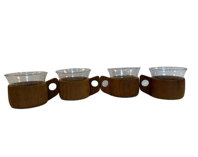 Schott Mainz Jena Glass Mug Set | Set of 4 tea glasses | Mid Century Teak Handles | Barware | Unique mugs | Retro Kitschy | Made in Denmark