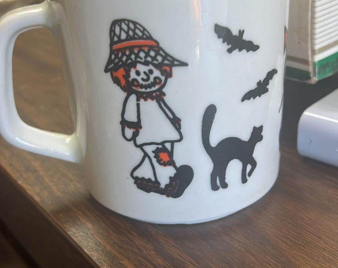 Halloween Coffee Mug Brazil Trick Treat Cup Scarecrow Cat Bats Devil Angel Ghost
