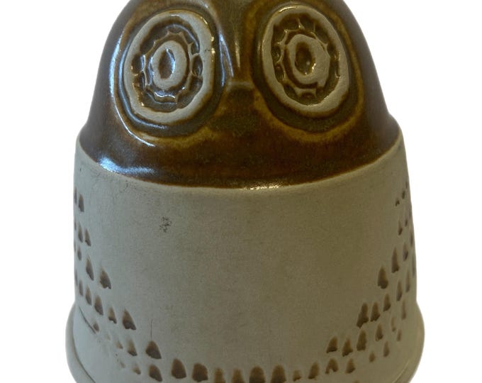 Mid Century MCM Boho  | Bennington Vermont Cooperative Design | Pottery Owl Bank | David Gill | Cream Brown Glazed