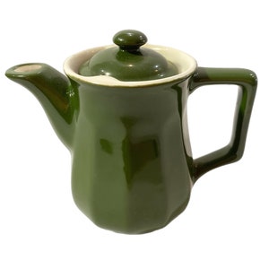 Groene theepot Creamer Hall China Bellevue miniatuur | Vintage individuele persoonlijke serve | China: porselein vervangend servies uit het midden van de eeuw