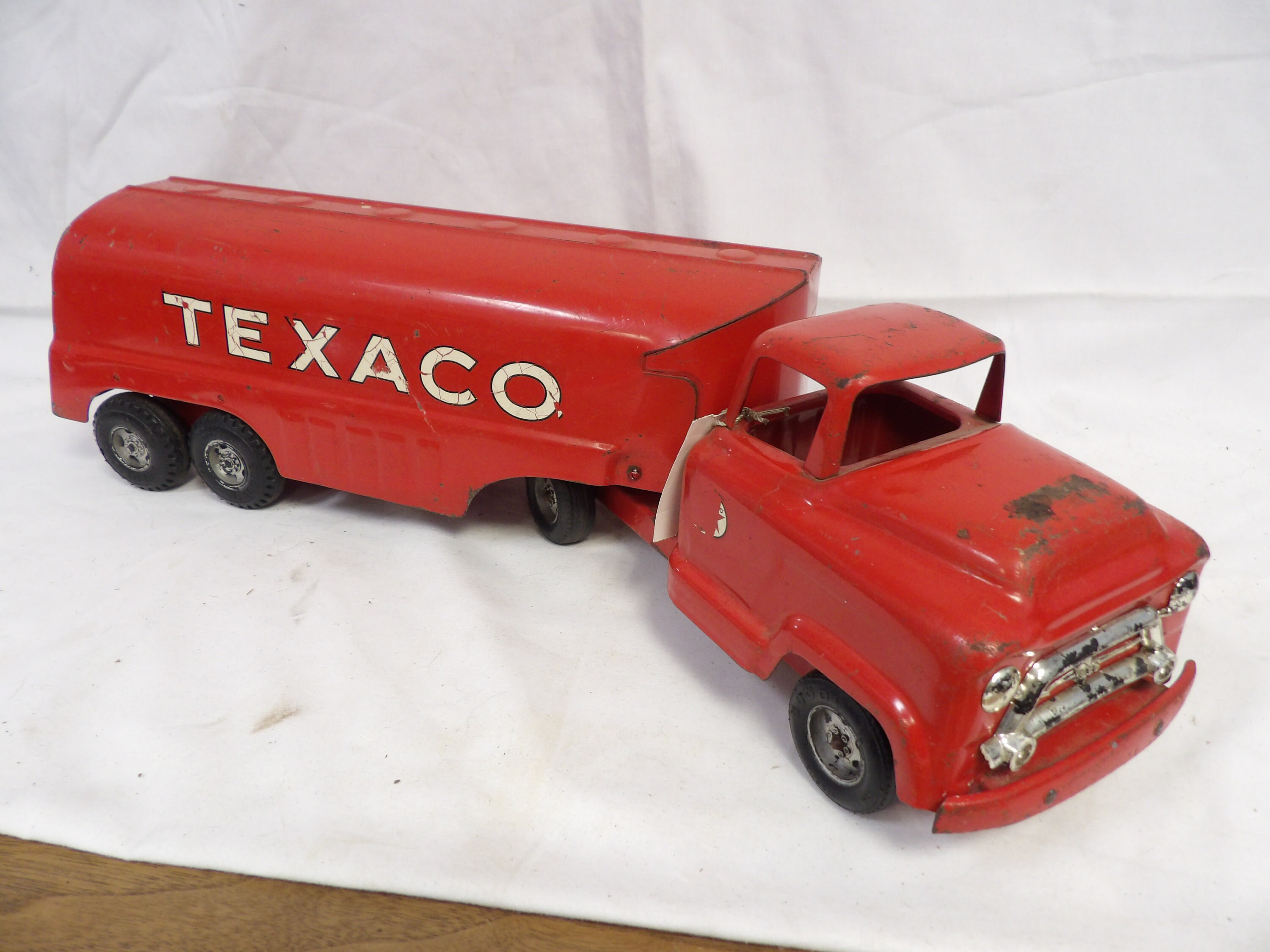 Texaco toy outlet tanker truck