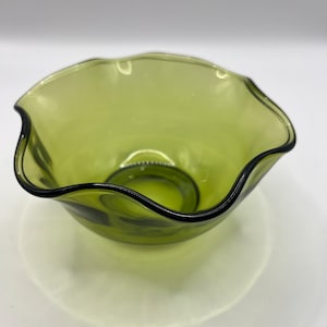 Vintage Indiana Glass Olive Green Bowl Ruffled Candy Dish