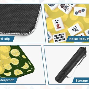 Pode incluir: Um tapete de rato verde com um padr&atilde;o de fatias de lim&atilde;o, rotulado como "Waterproof". Possui uma base antiderrapante preta e uma borda costurada branca. A imagem tamb&eacute;m mostra uma bolsa de armazenamento preta e pe&ccedil;as de mahjong.