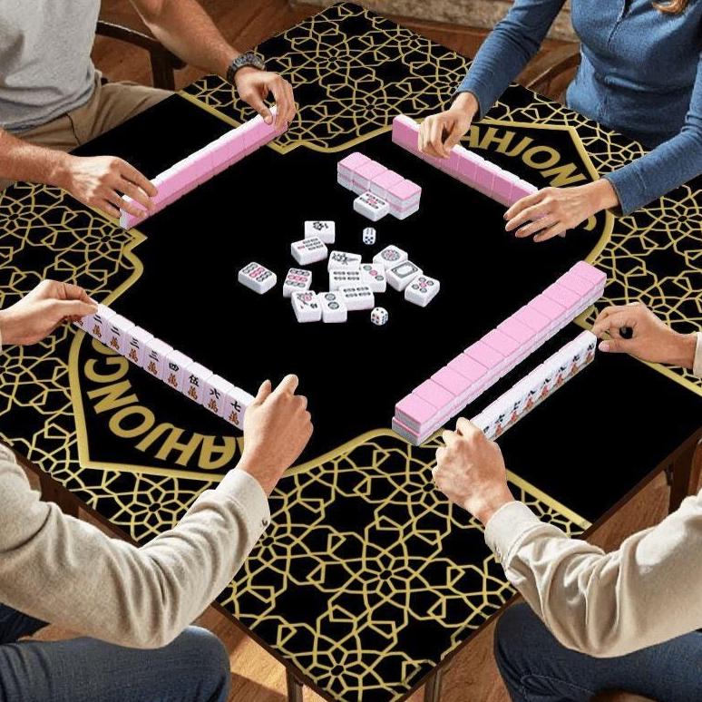 Tapis De Table Pour Mahjong Et Jeux De Cartes - Daim Synthétique Antidérapant 80x80cm (Vert) - Réduit Le Bruit, Protège La Table - 5