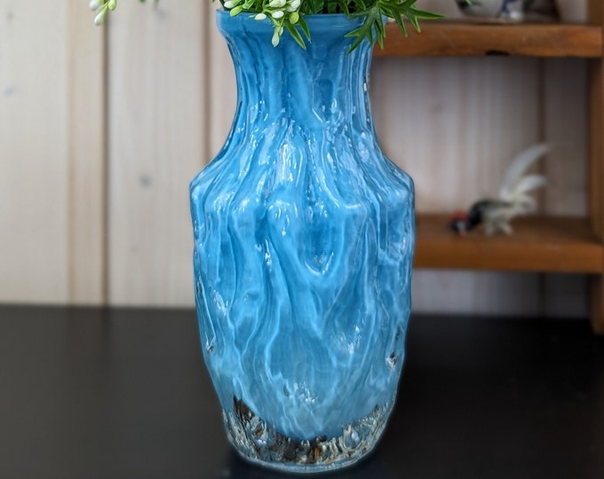 Beautiful Vase - Ingrid Glass - Vintage - Blue Turquoise - Bark Glass
