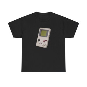 Maglietta con grafica di console portatile retrò / Maglietta con grafica di videogiochi vintage immagine 4