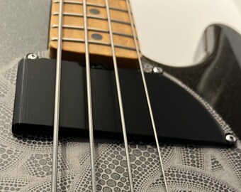 Rampe à claque Musicman StingRay