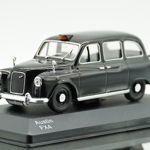 Austin FX4 &quot;London Taxi&quot; - WhiteBox 1/43