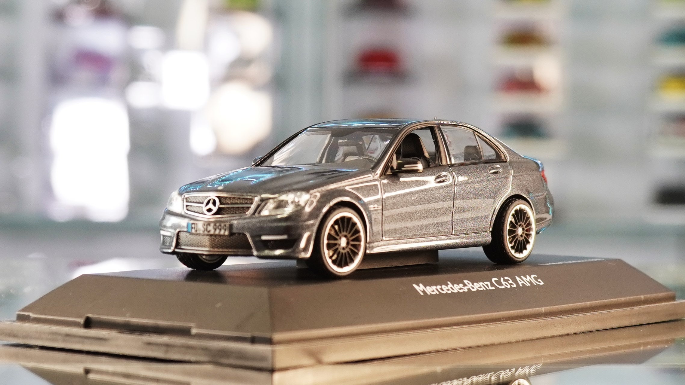 1/43 AMG Mercedes  C-Klasse DTM 2台セット 1/43 AMG Mercedes C-Klasse DTM 2台セット