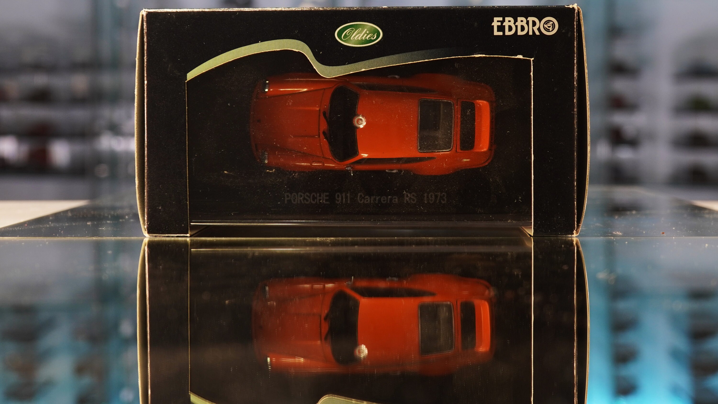 EBBRO PORSCHE 911 CARRERA RS イエロー 1/24 ミニカー ポルシェ