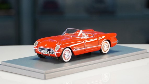 Voiture Miniature Chevrolet Corvette Cabriolet Rouge Burago 1/43 - Occasion