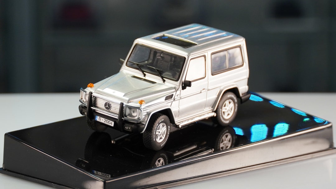 オートアート 1/43 メルセデスベンツ　Gワゴン SWB シルバー 56104 Mercedes-benz G-class SWB - Autoart 1:43 - Etsy