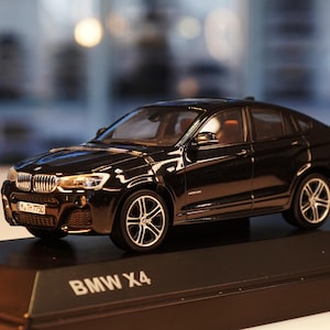 BMW X4 - Herpa 1/43