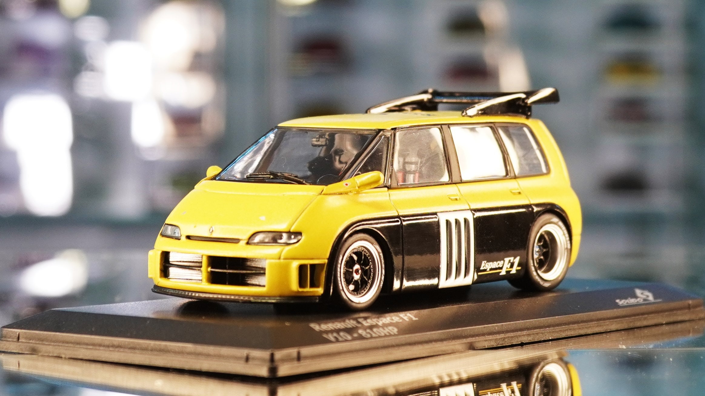 SOLIDO 1/43 ルノー エスパス F1 1994 V10-810HP SOLIDO 1/43 ルノー エスパス F1 1994 V10-810HP - メルカリ